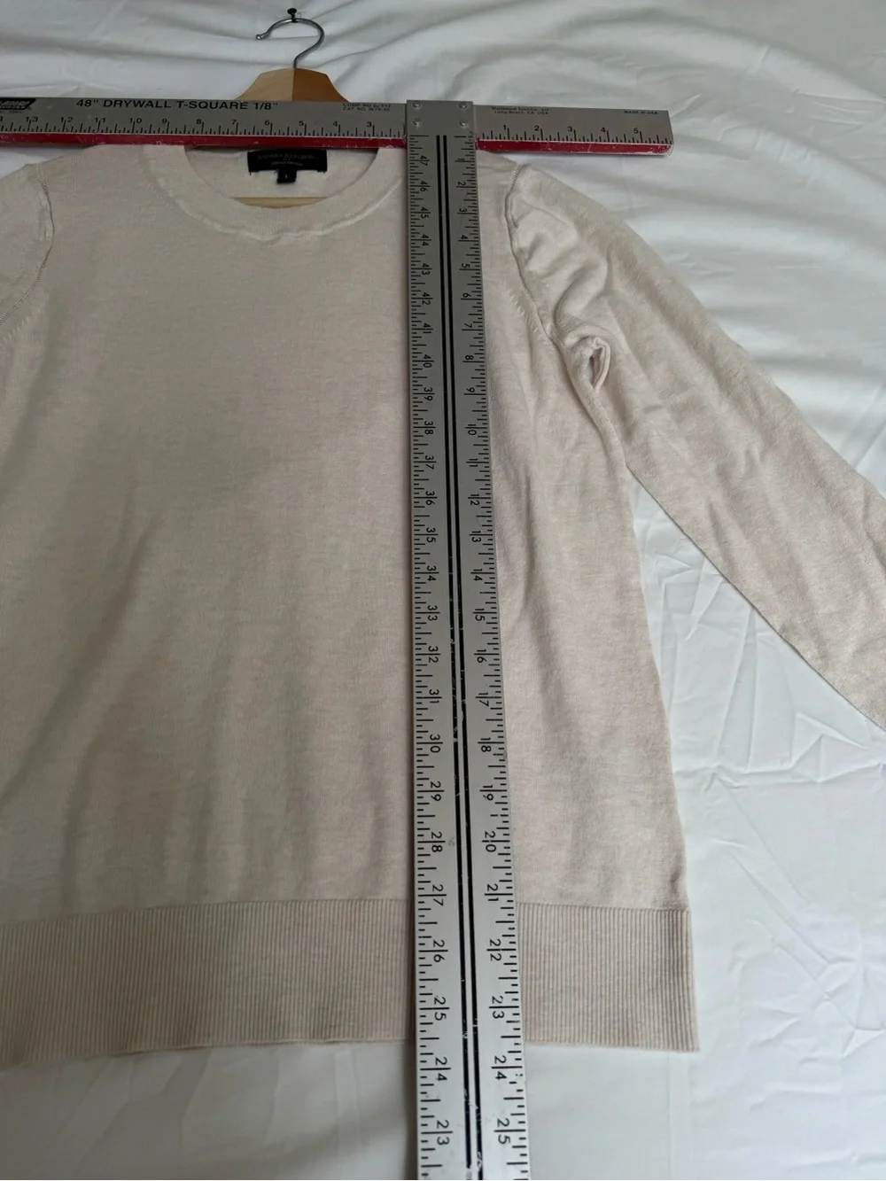 Banana Republic Light Beige Crewneck Sweater